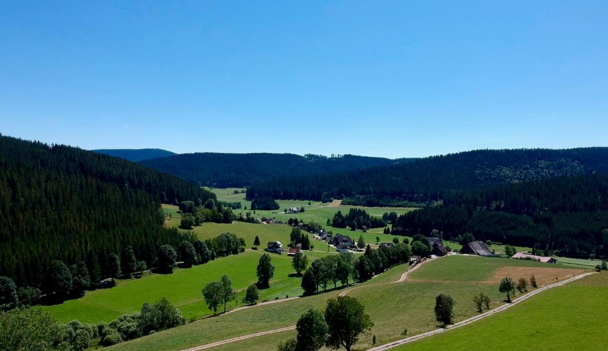 Landgasthof Jostalstueble Titisee-Neustadt Exterior foto